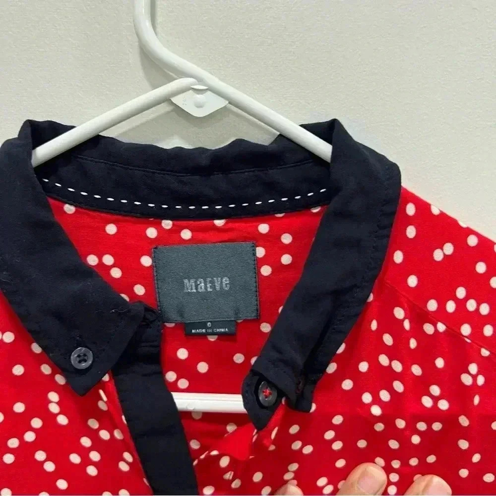 ANTHROPOLOGIE Maeve Polka Dot Bagatelle Blouse Size 0 - Picture 4 of 9